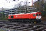 Crossrail/173593/die-class-66-de6310-griet-rangiert Die Class 66 DE6310 'Griet' rangiert in Aachen-West bei Nieselregen am 28.12.2011.